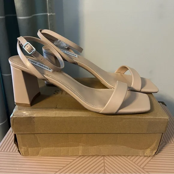 Steve Madden Heels Luxe Nude Block Sandals Natural Cocktail Casual Neutral - Picture 2 of 13